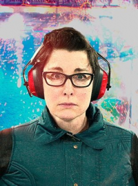 Sue Perkins: Perfectly Legal streaming Sue Perkins: Perfectly Legal streaming